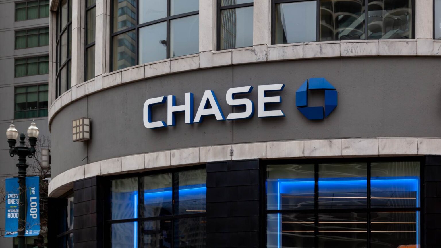 A Comprehensive Guide to chase bank branches closing